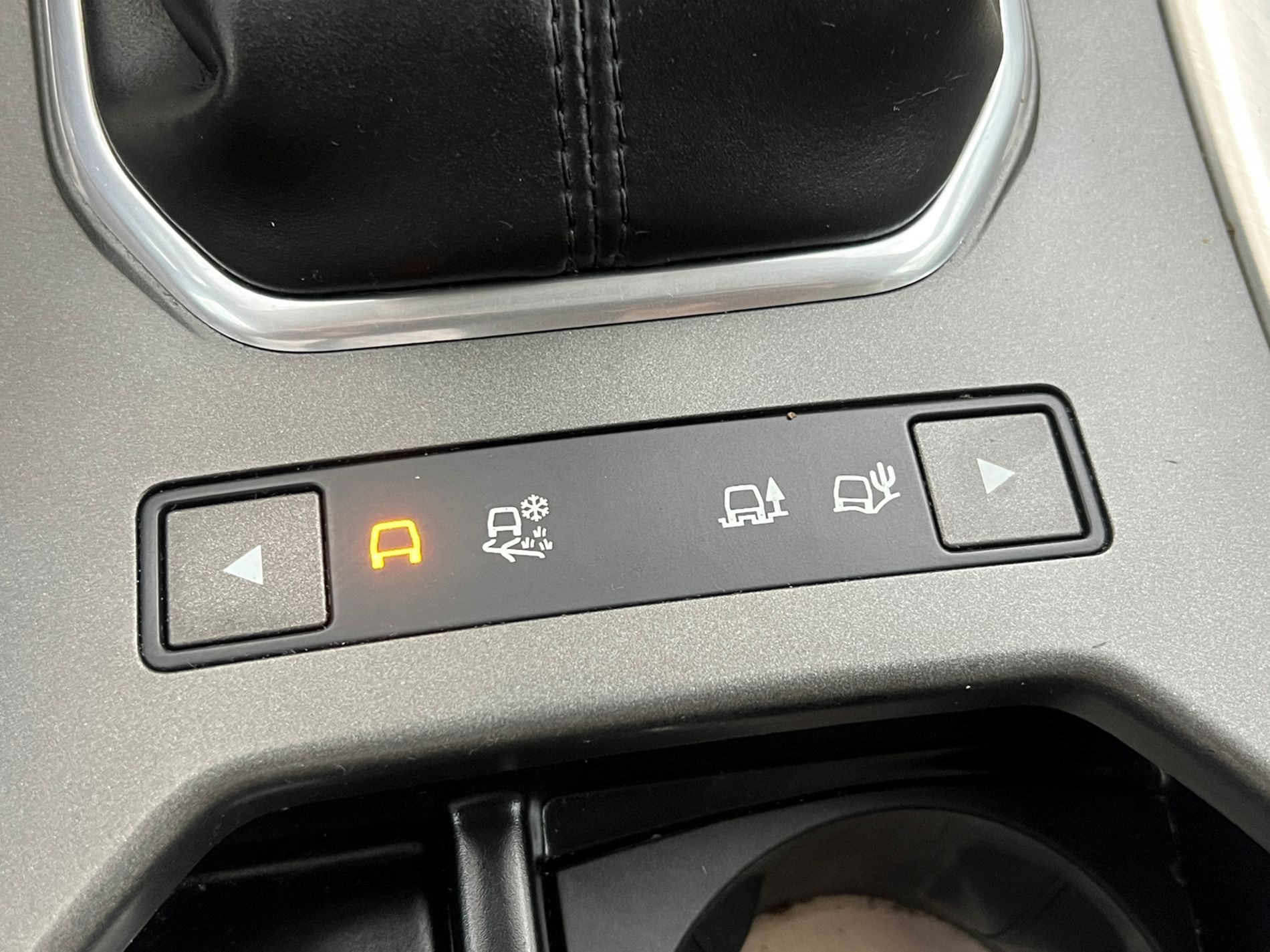 Range Rover Evoque 5p 2.2 td4 Pure 150cv - Autosani